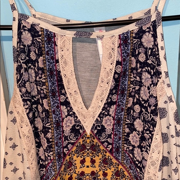 Boho Tank - Picture 2 of 3